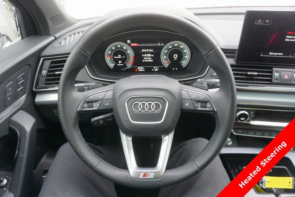 Used 2024 Audi Q5 2.0T Prestige w/ Prestige Package image 3