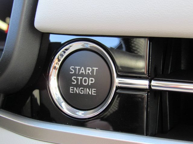 New 2025 Mitsubishi Outlander SE AWD/4WD image 17