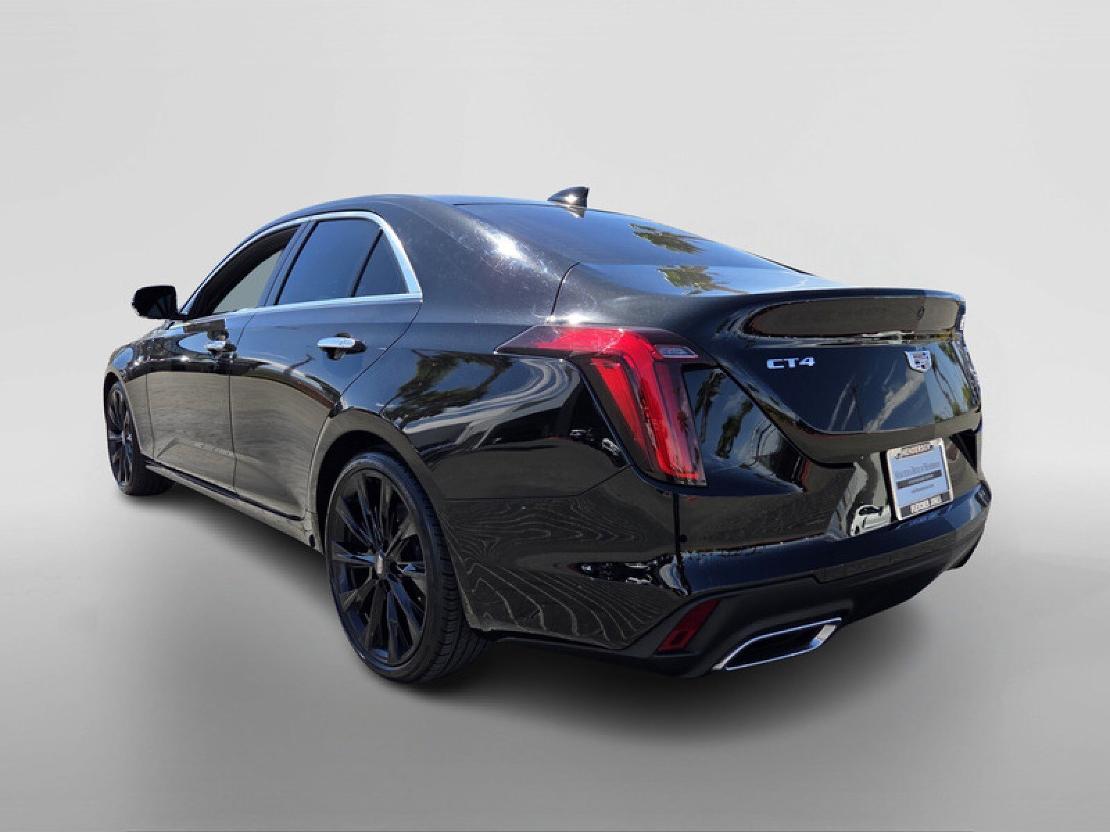 Used 2021 Cadillac CT4 Premium Luxury w/ Technology Package RWD image 3