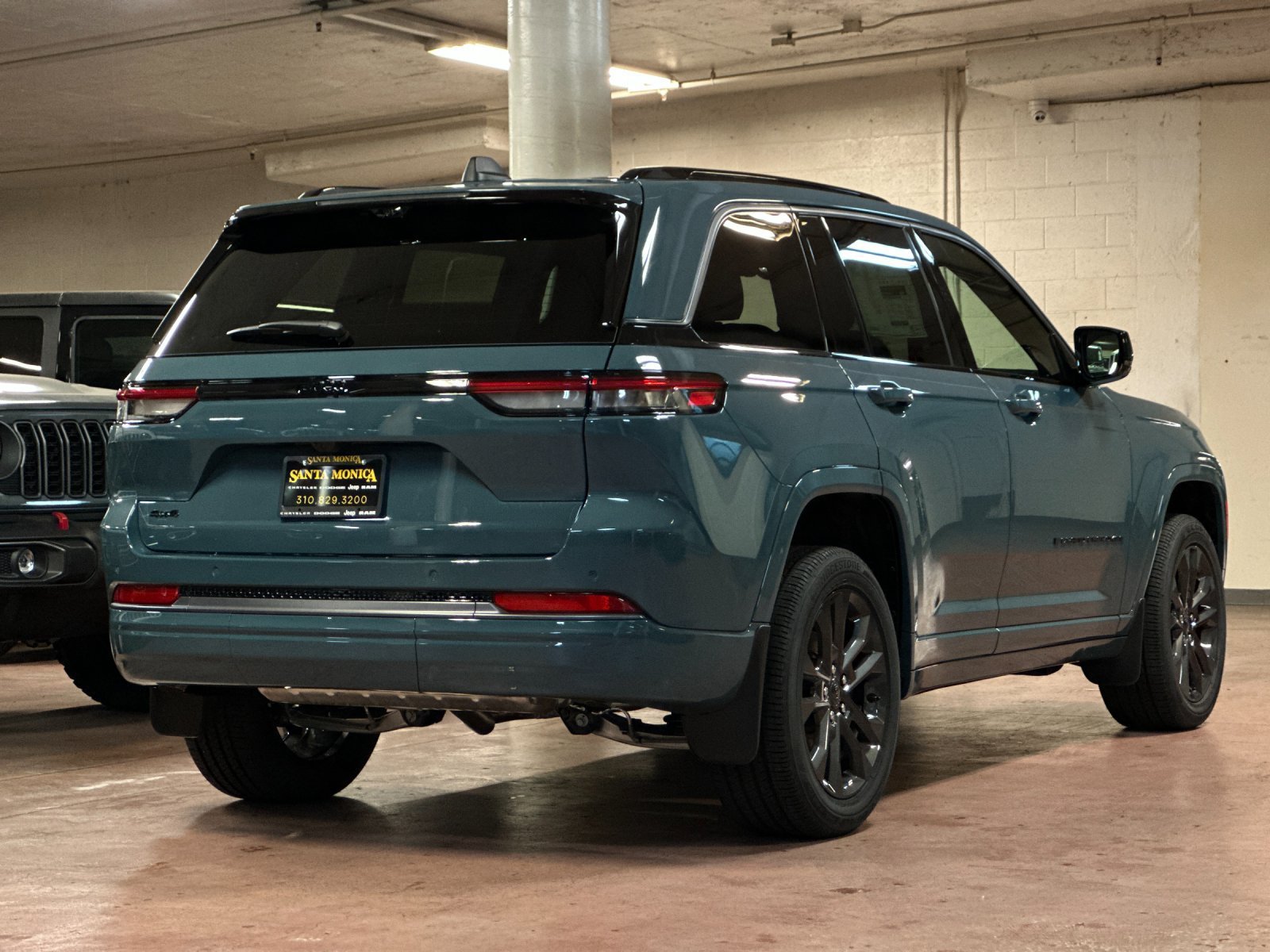 New 2026 Jeep Grand Cherokee Limited AWD/4WD image 5