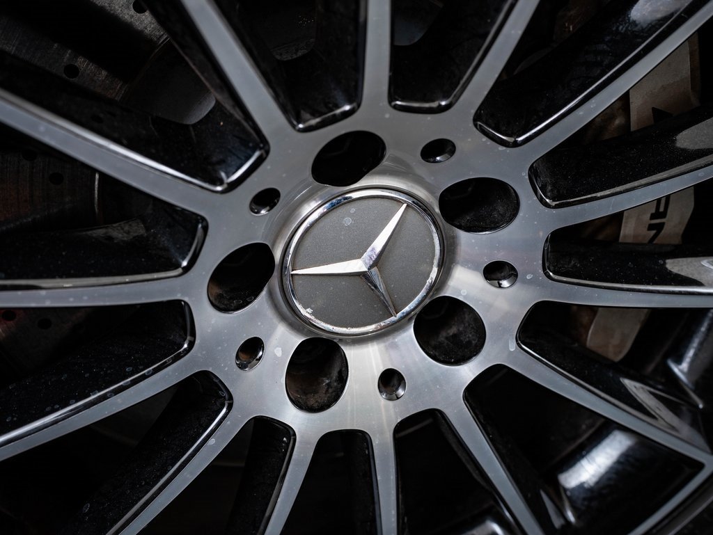 Used 2017 Mercedes-Benz SLC 43 AMG image 9