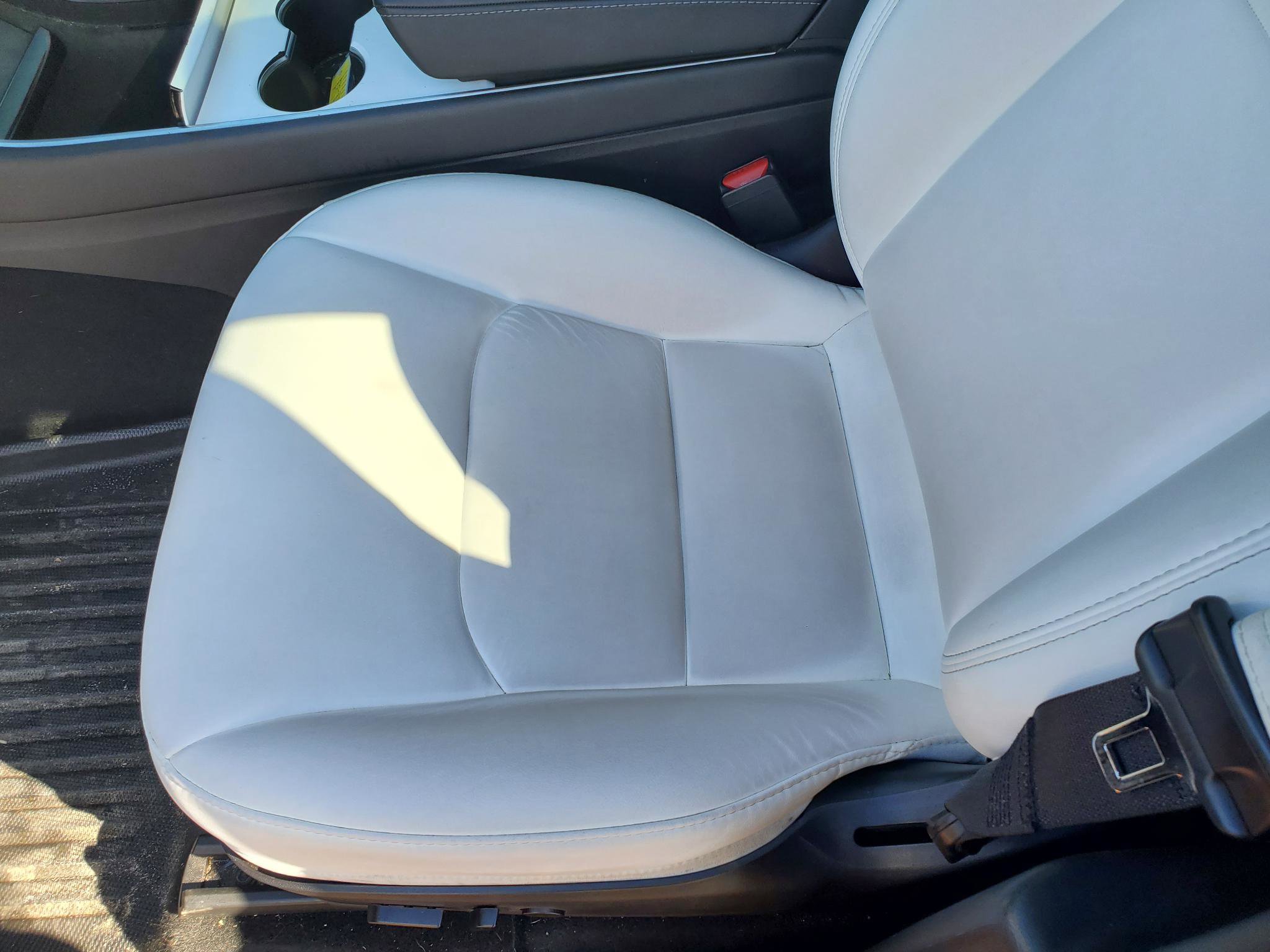 Used 2020 Tesla Model Y Long Range image 15