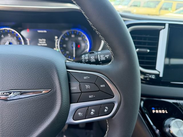 New 2026 Chrysler Voyager LX FWD image 16