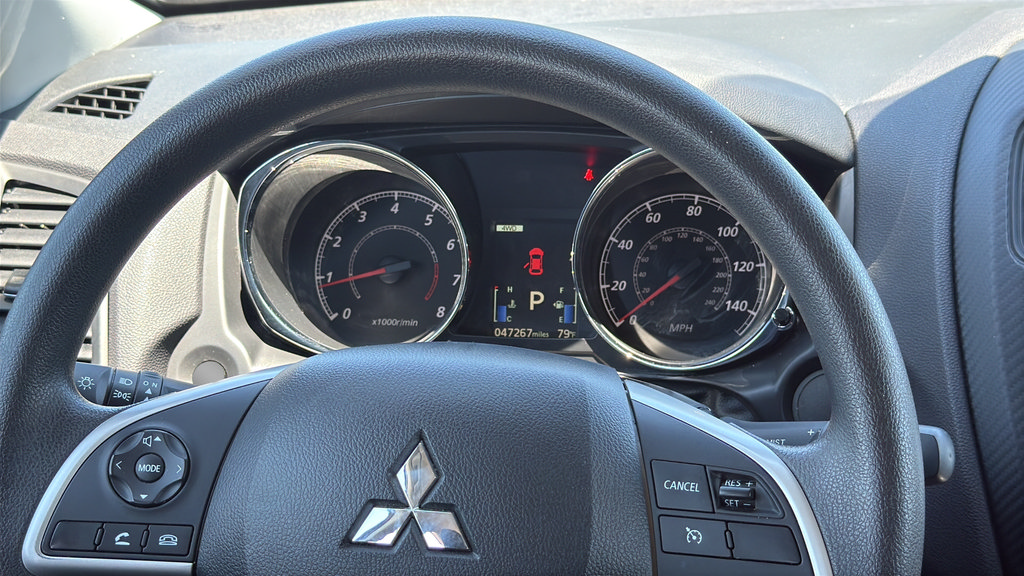Used 2024 Mitsubishi Outlander Sport ES AWD/4WD image 20