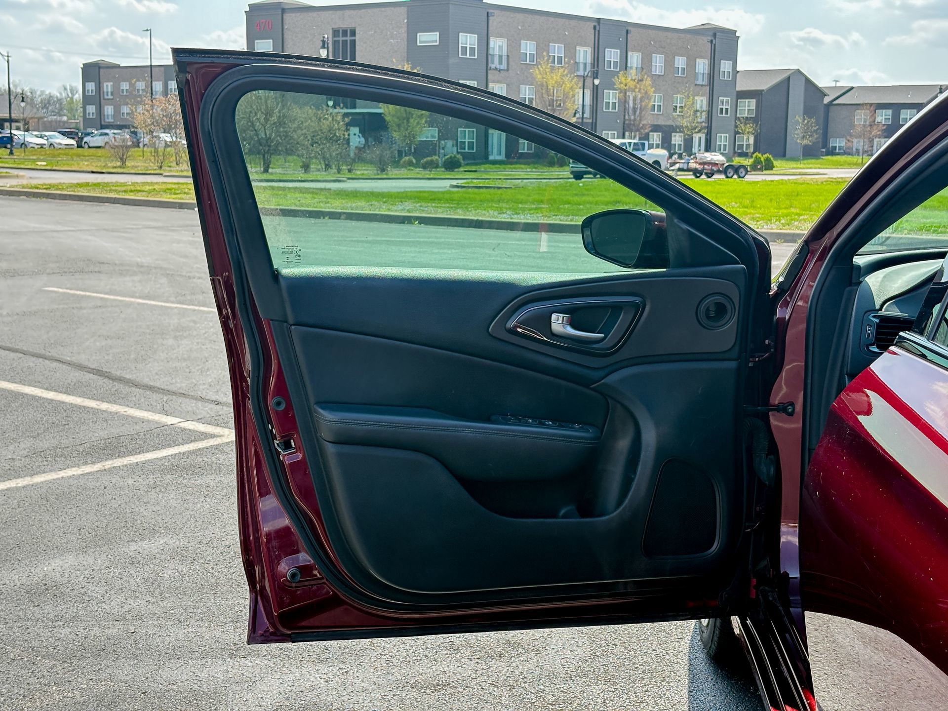 Used 2016 Chrysler 200 S image 16