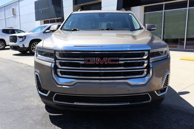 Certified 2022 GMC Acadia SLT w/ Technology Package image 3