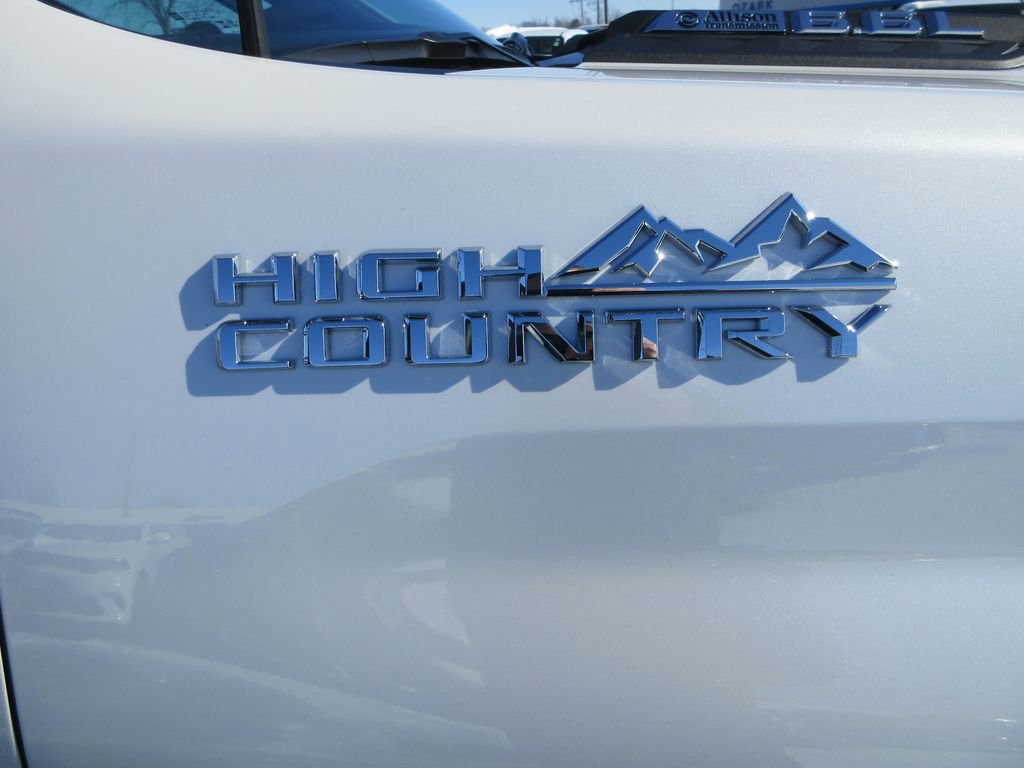 Certified 2025 Chevrolet Silverado 2500 High Country w/ Technology Package image 12