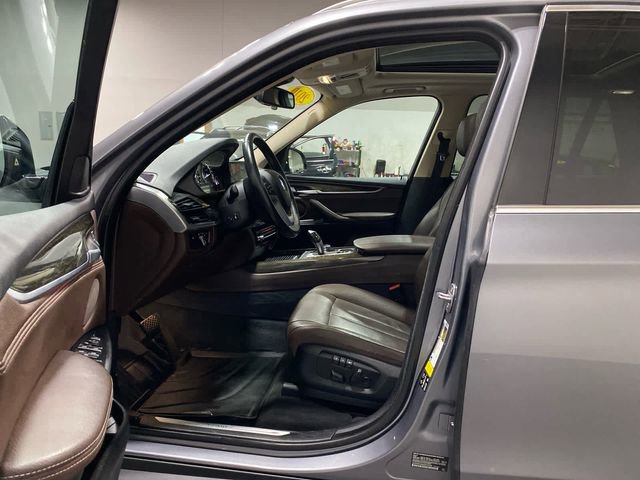 Used 2016 BMW X5 xDrive35i image 11