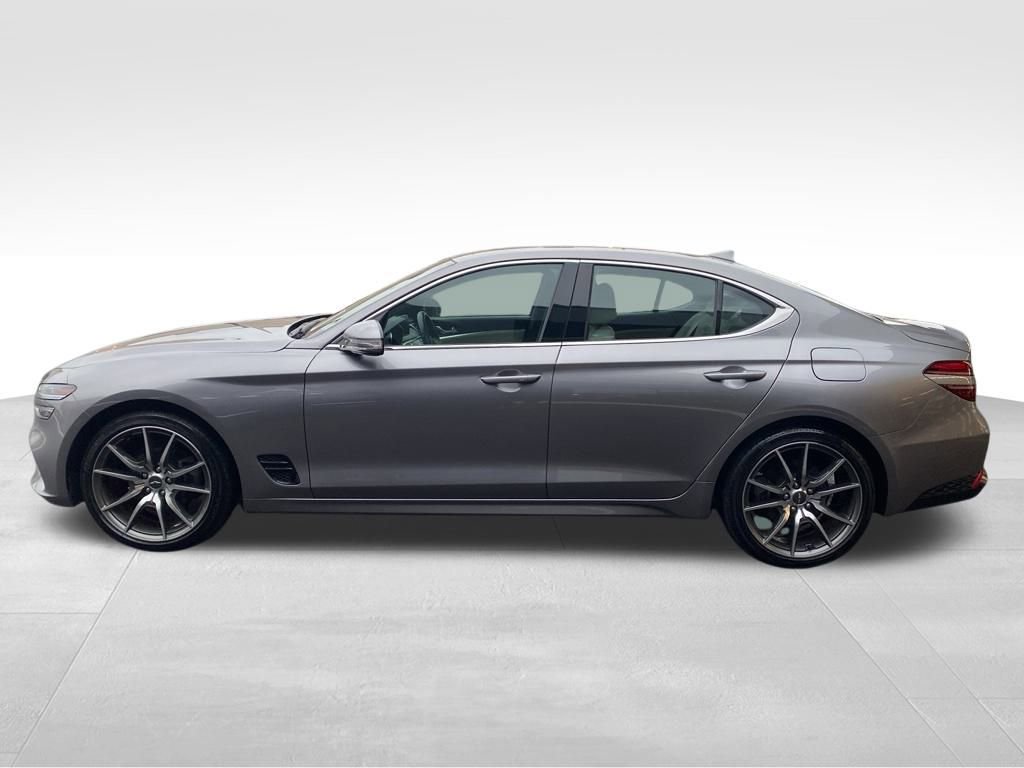 Used 2023 Genesis G70 2.0T image 10