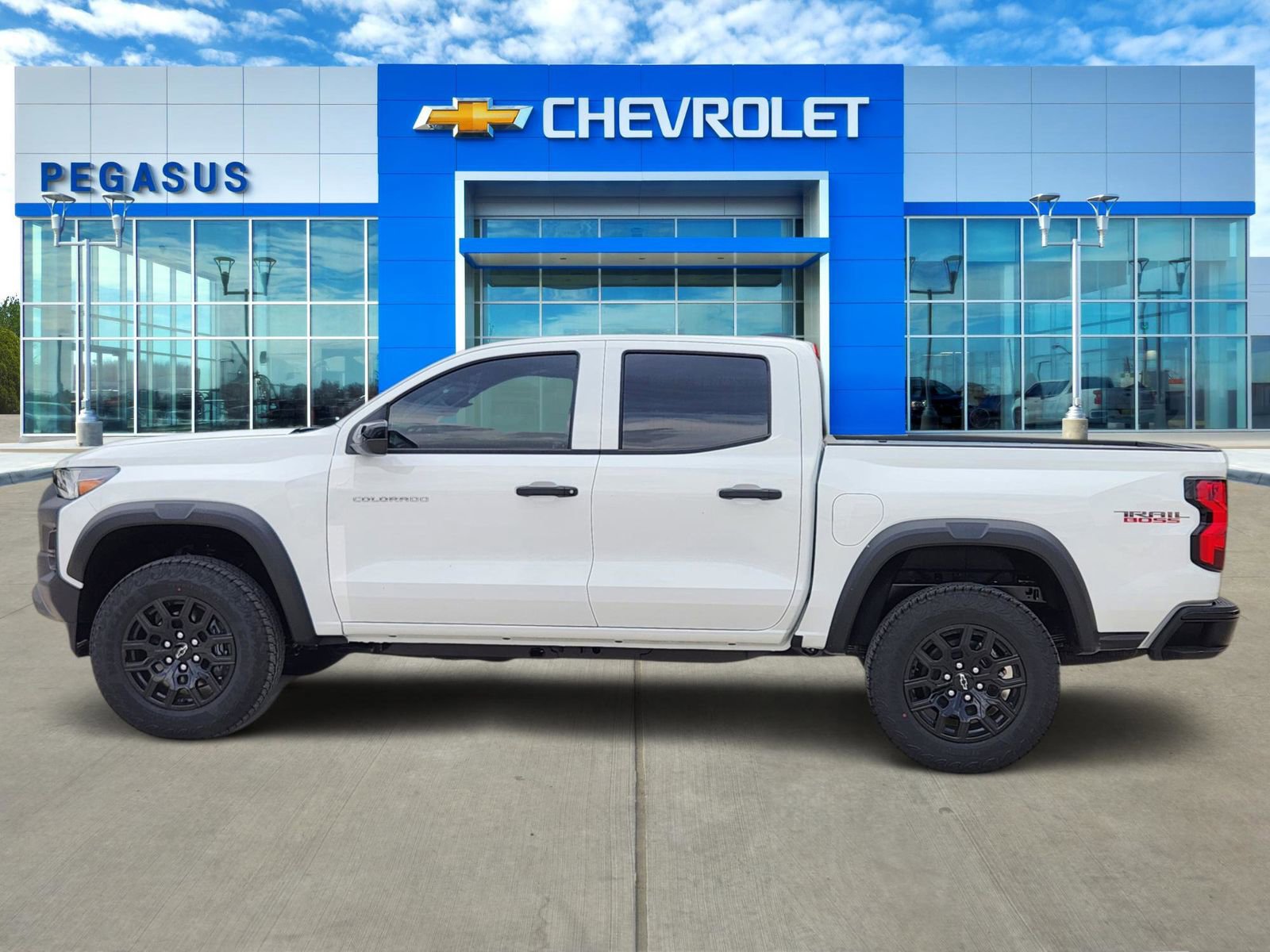 New 2026 Chevrolet Colorado Trail Boss AWD/4WD image 3