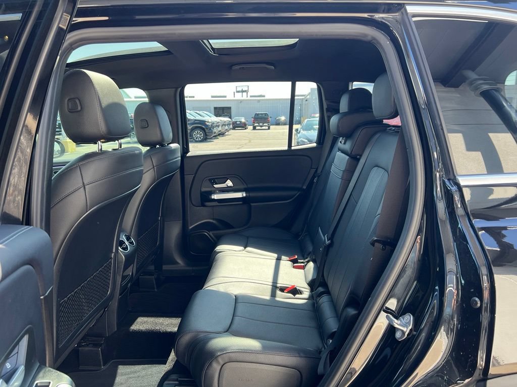 Certified 2020 Mercedes-Benz GLB 250 4MATIC image 21