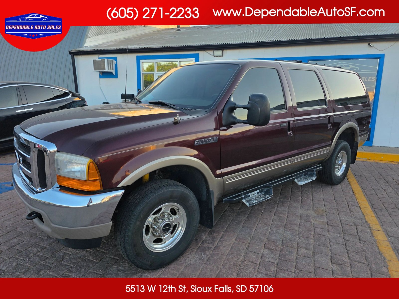 Used 2001 Ford Excursion Limited AWD/4WD image 1