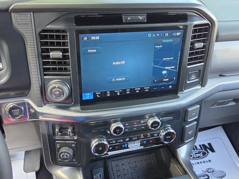 Used 2025 Ford F150 Lariat w/ Equipment Group 502A High AWD/4WD image 19
