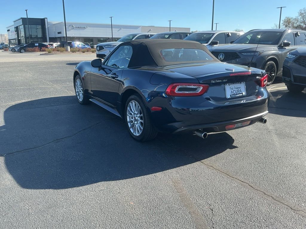Used 2018 FIAT 124 Spider Classica image 3