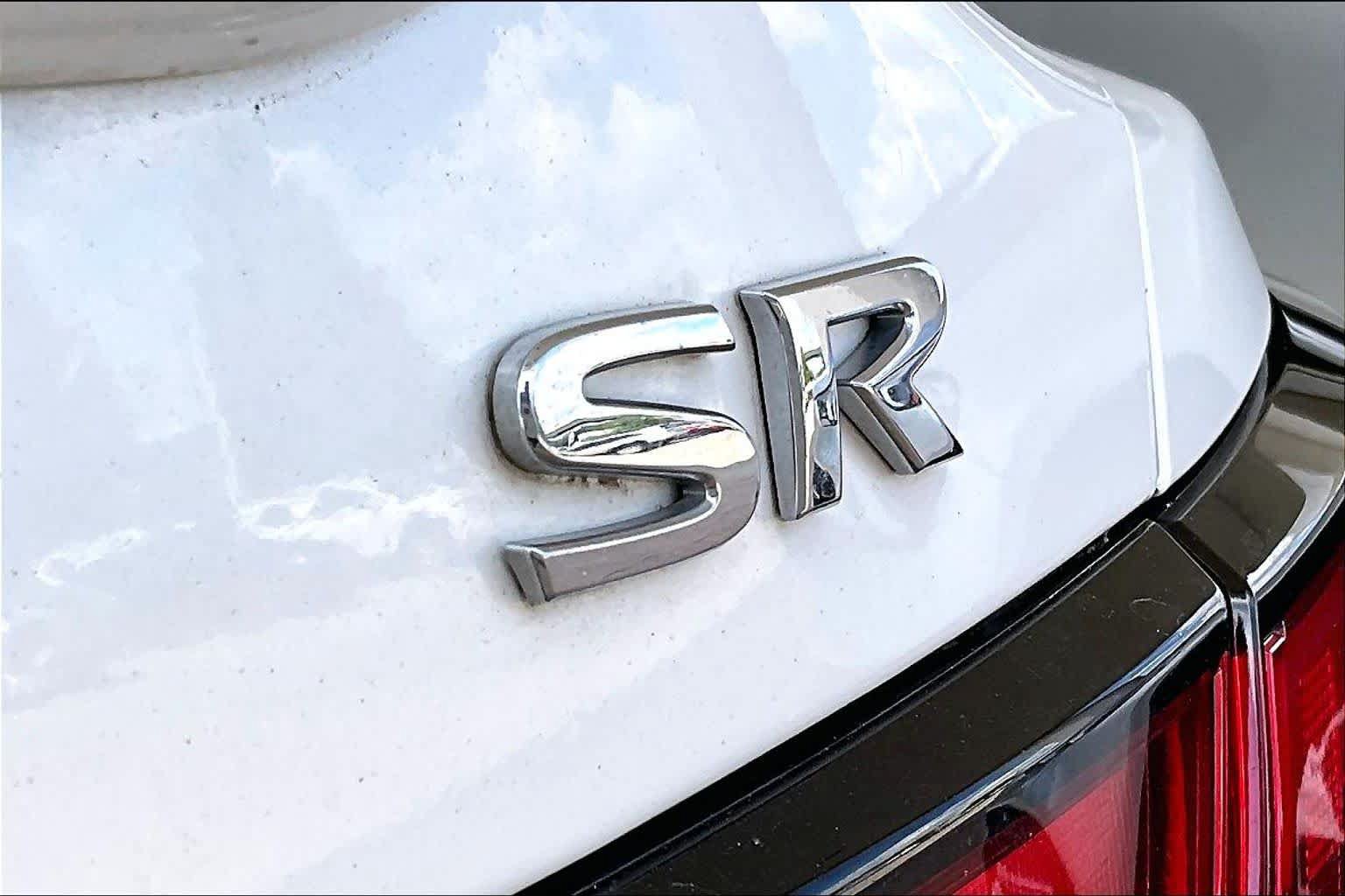 Used 2021 Nissan Sentra SR FWD image 9