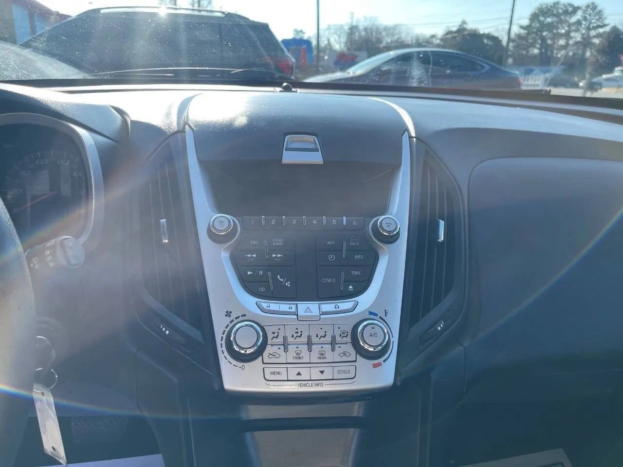 Used 2013 Chevrolet Equinox LS image 19