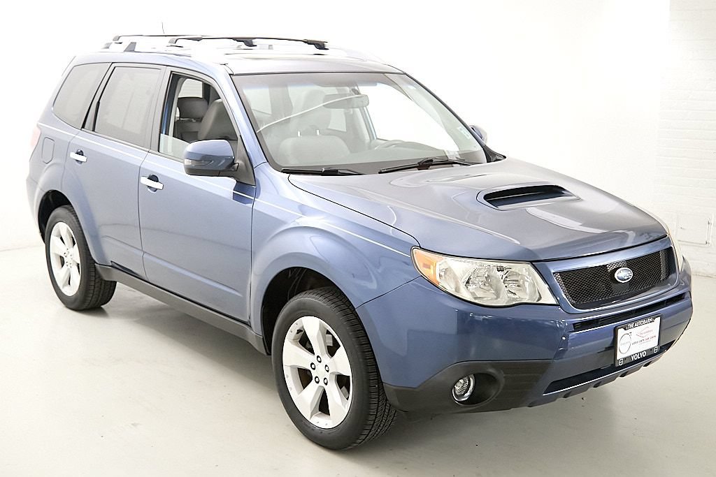 Used 2013 Subaru Forester 2.5XT Touring AWD/4WD image 4