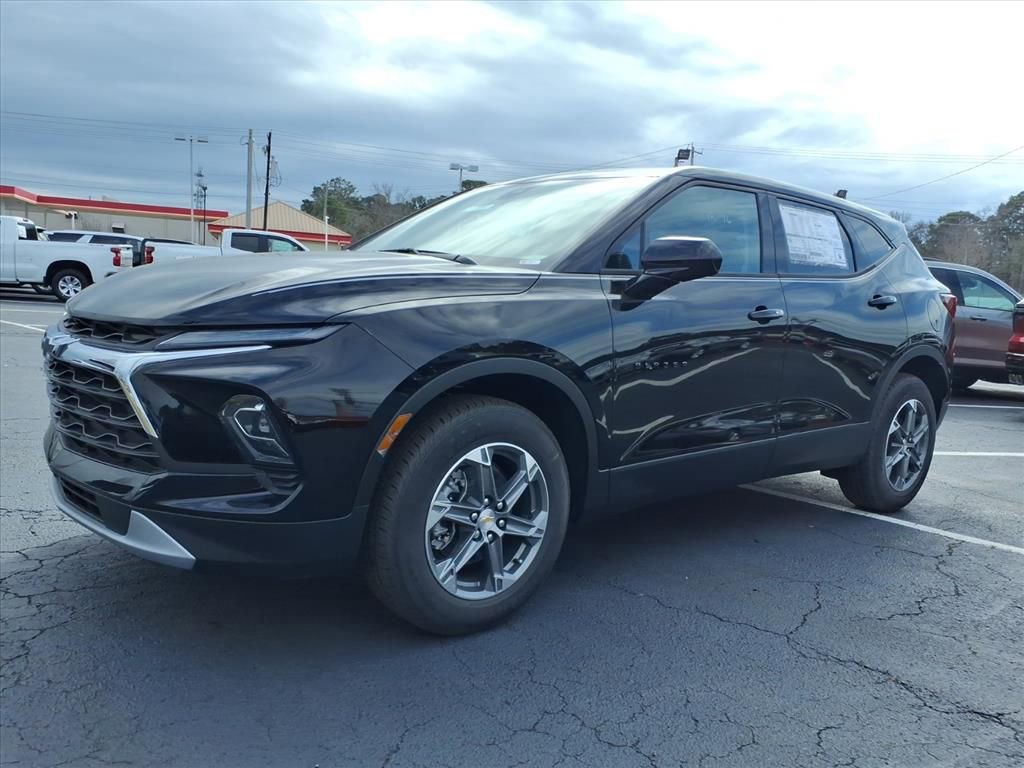 New 2026 Chevrolet Blazer LT image 8