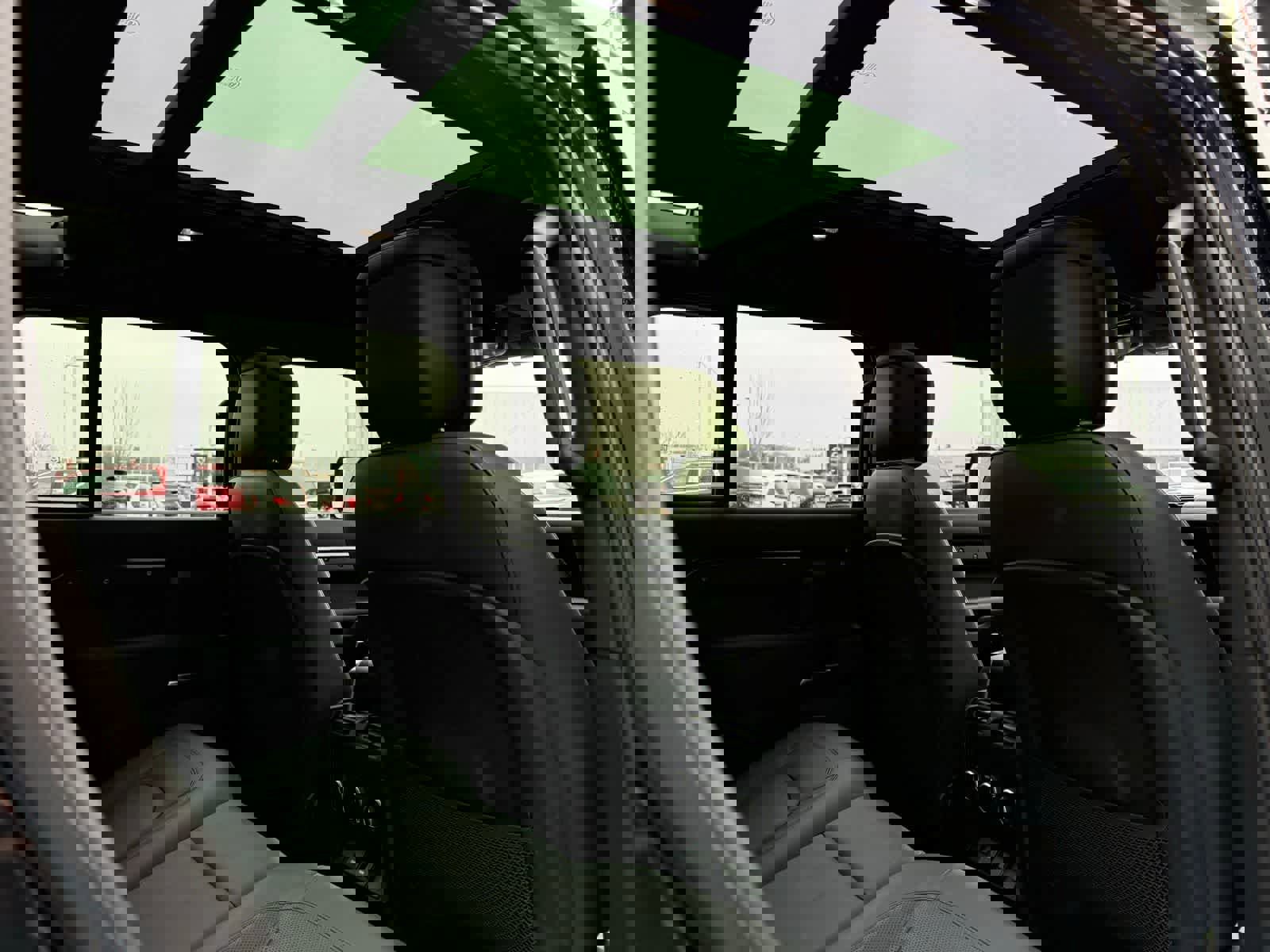 Used 2023 Land Rover Defender 110 V8 image 7