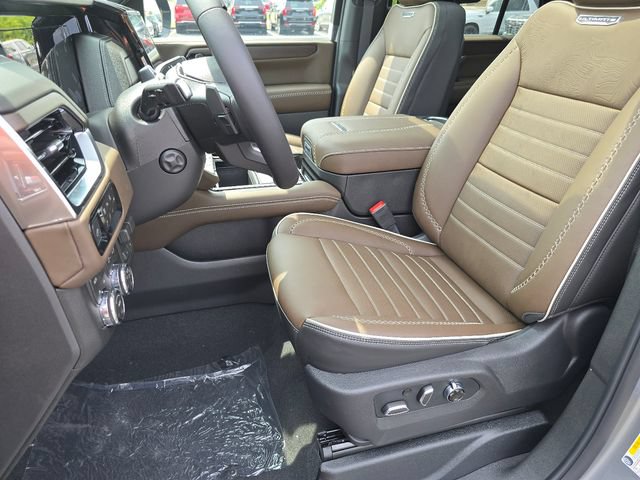 New 2026 GMC Yukon Denali Ultimate AWD/4WD image 28