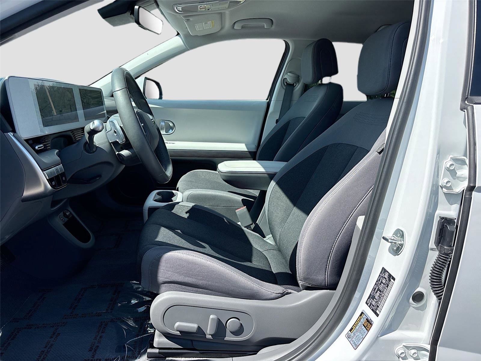 Used 2024 Hyundai Ioniq 5 SEL RWD image 20