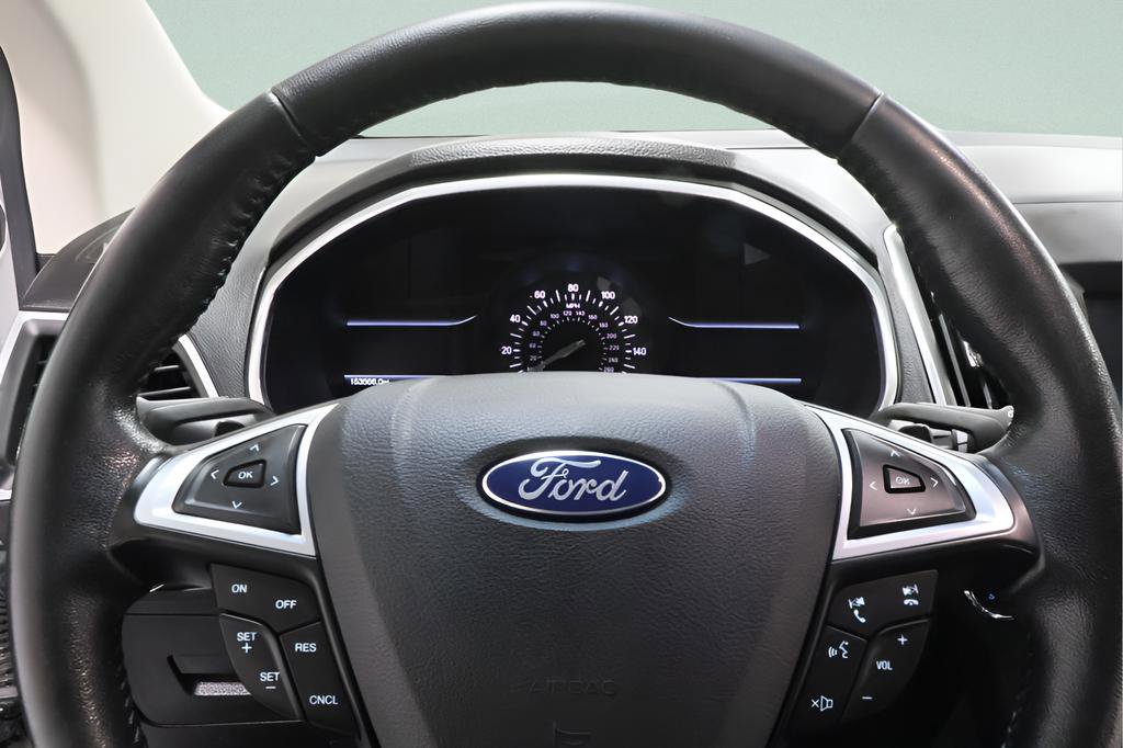 Used 2017 Ford Edge Sport w/ Technology Package AWD/4WD image 14