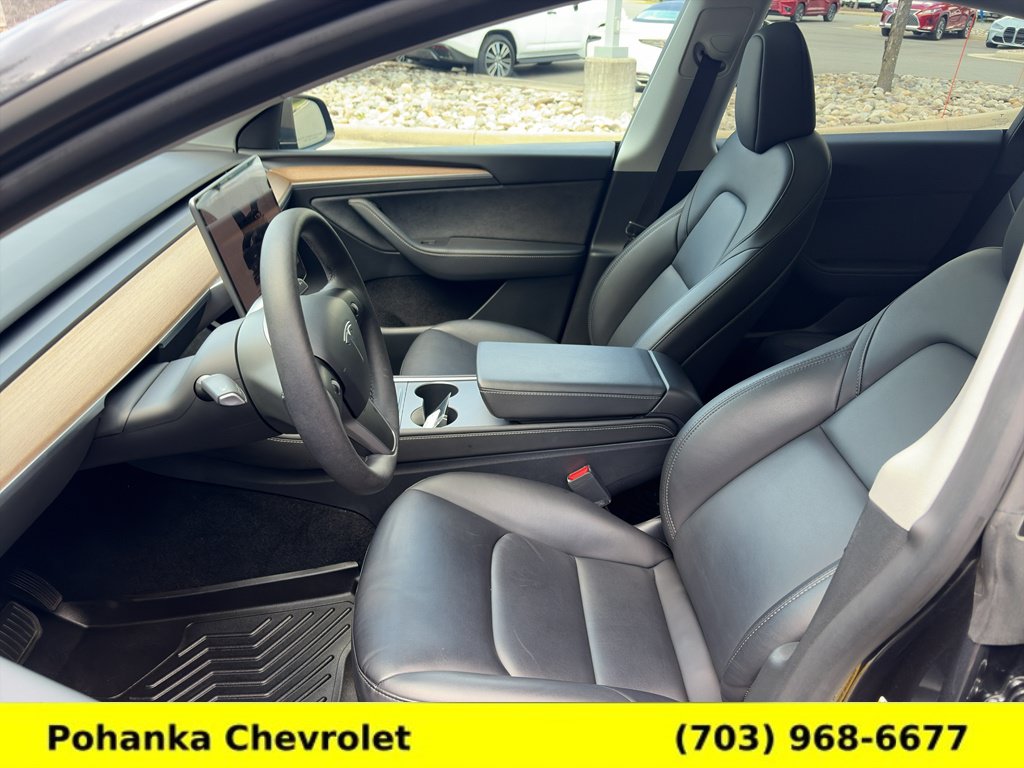Used 2024 Tesla Model Y Long Range RWD image 16