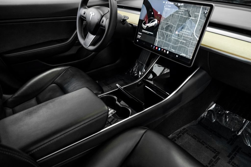 Used 2019 Tesla Model 3 Long Range RWD image 21