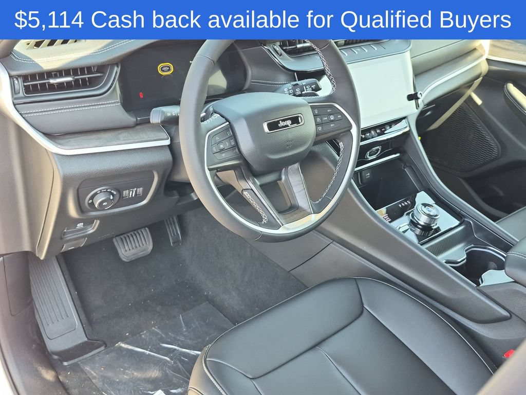 New 2026 Jeep Grand Cherokee Limited w/ Limited Altitude Package AWD/4WD image 9