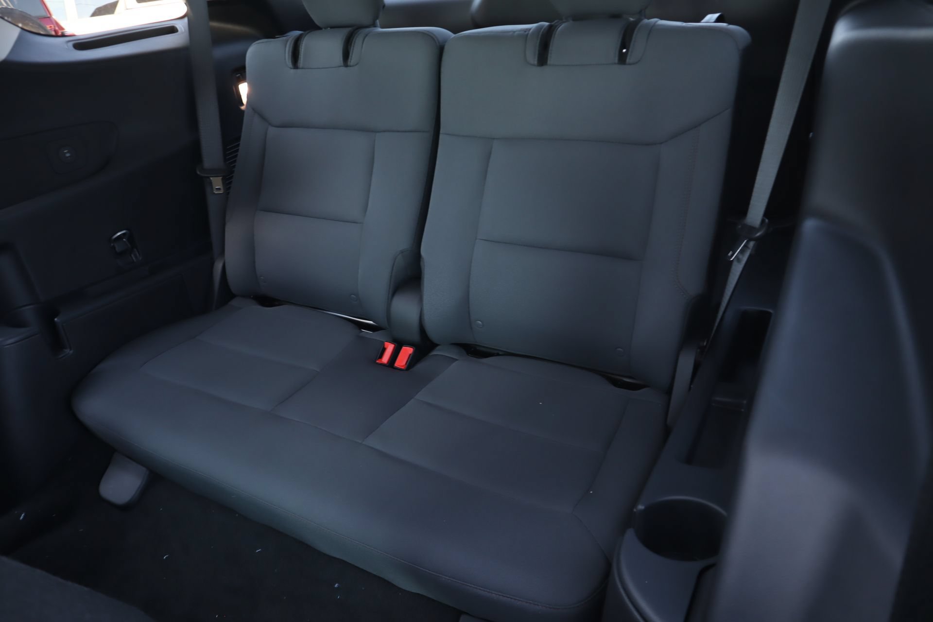 New 2026 Ford Explorer Active RWD image 14