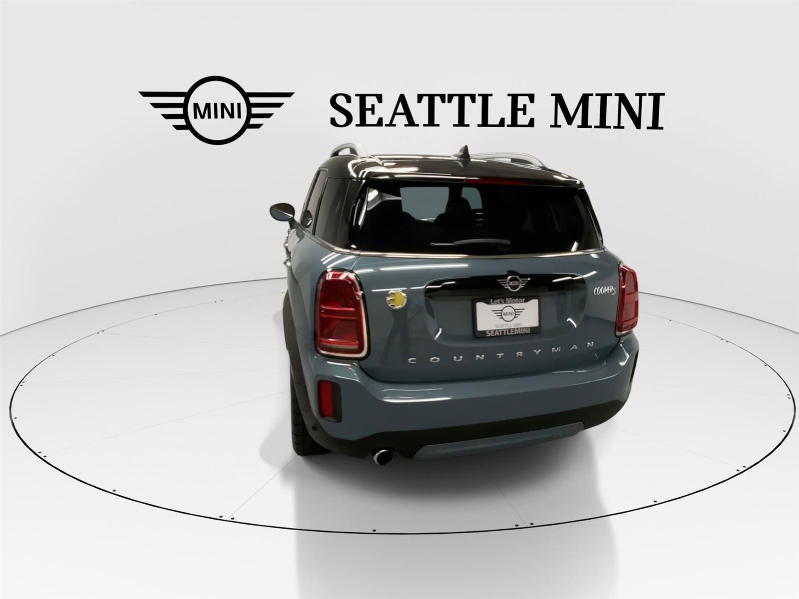 Used 2023 MINI Cooper Countryman SE w/ Storage Package image 9