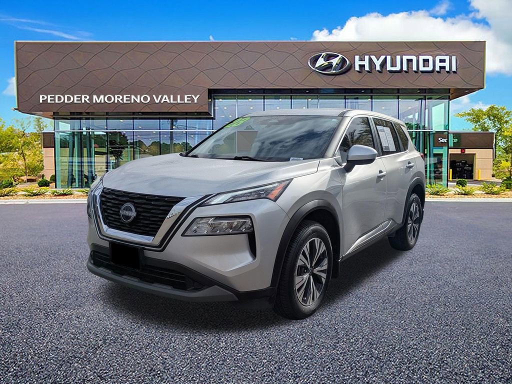 Used 2023 Nissan Rogue SV FWD image 7