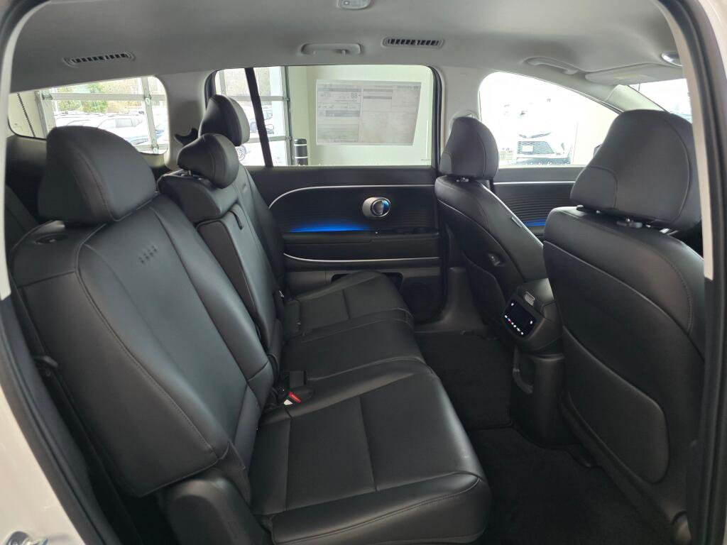 New 2026 Hyundai Ioniq 9 SEL image 40