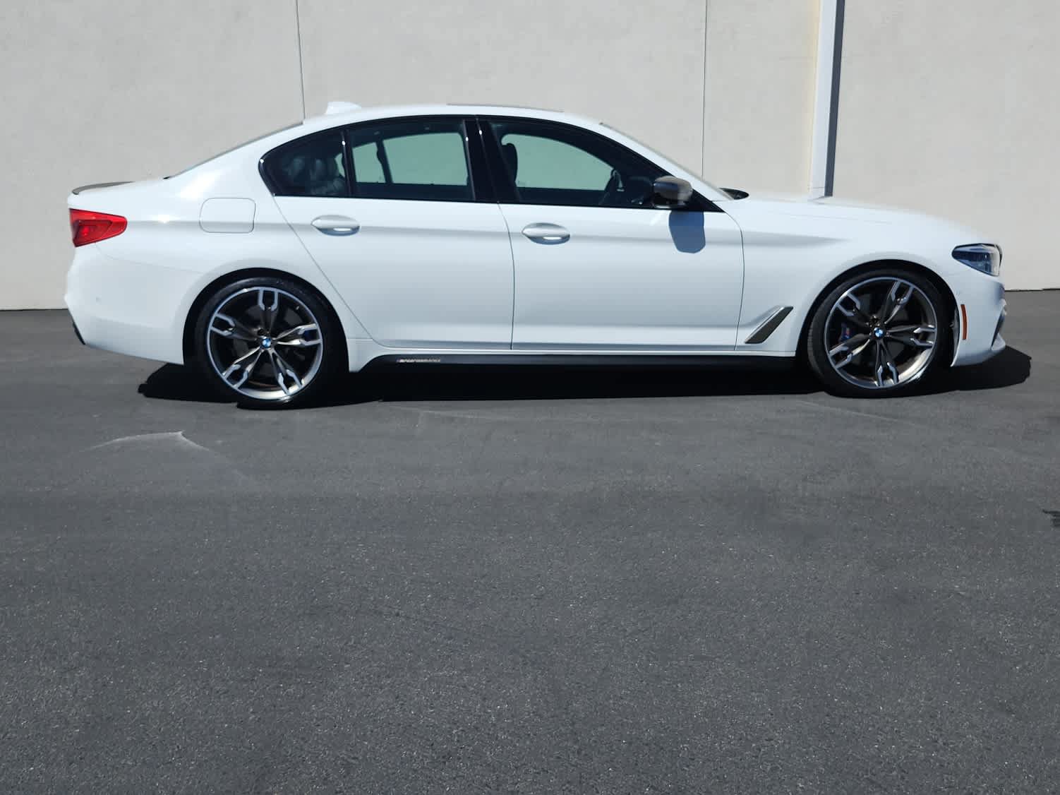 Used 2020 BMW M550i xDrive AWD/4WD image 3