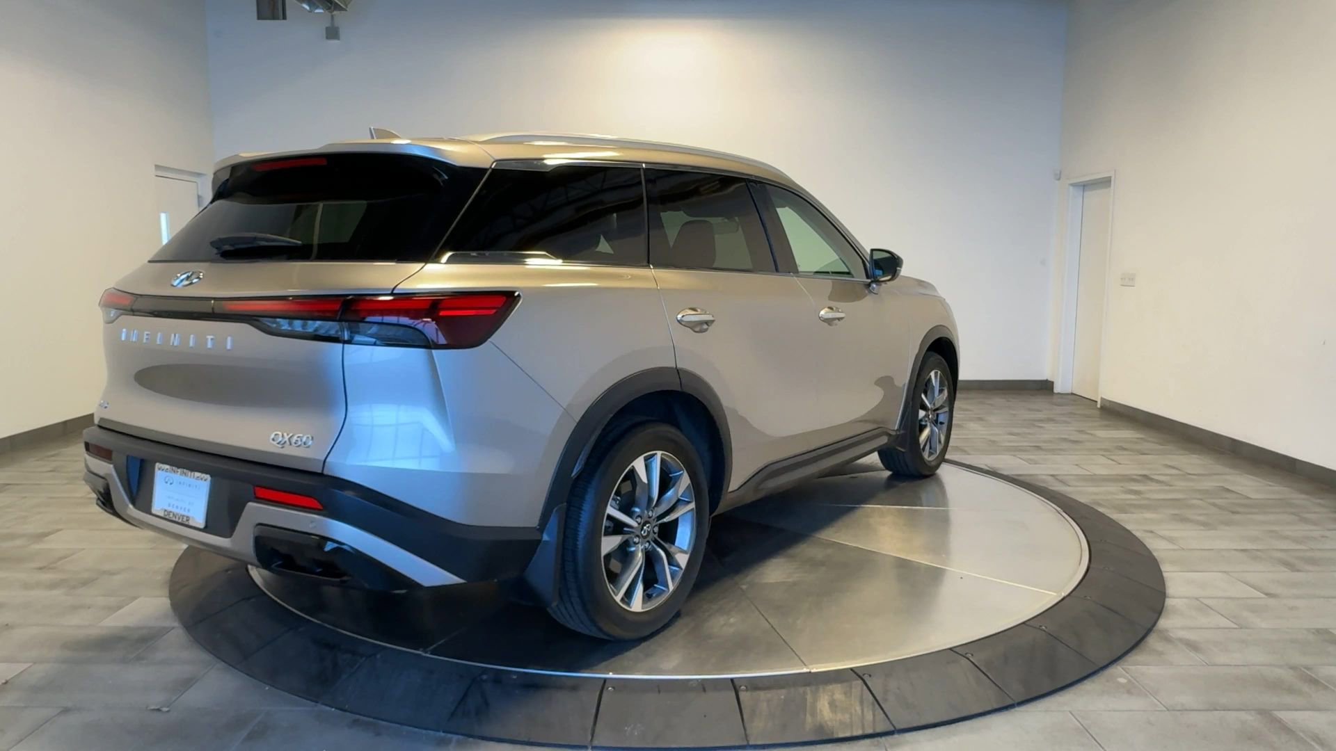 Certified 2023 INFINITI QX60 Luxe AWD/4WD image 8