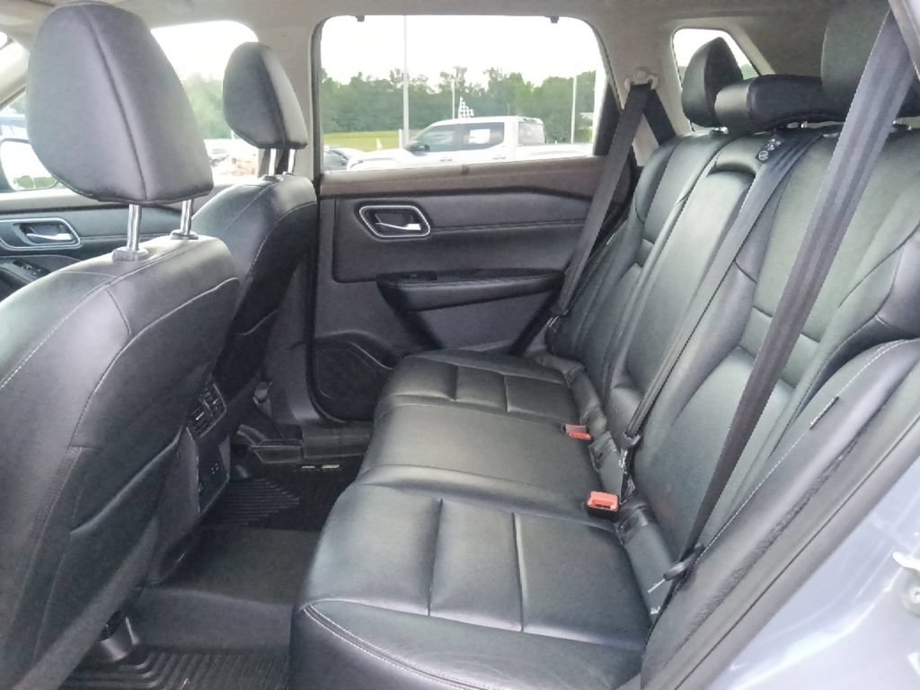 Used 2021 Nissan Rogue SL FWD image 26