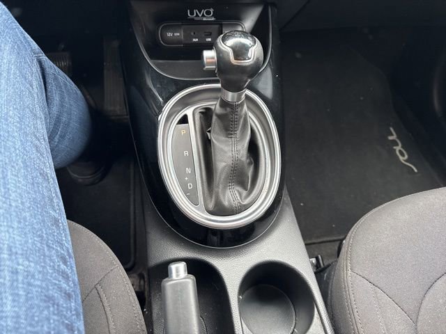 Used 2014 Kia Soul ! image 18