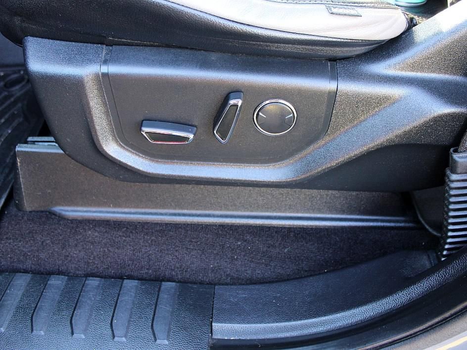 Used 2021 Chevrolet Suburban High Country w/ Max Trailering Package image 17