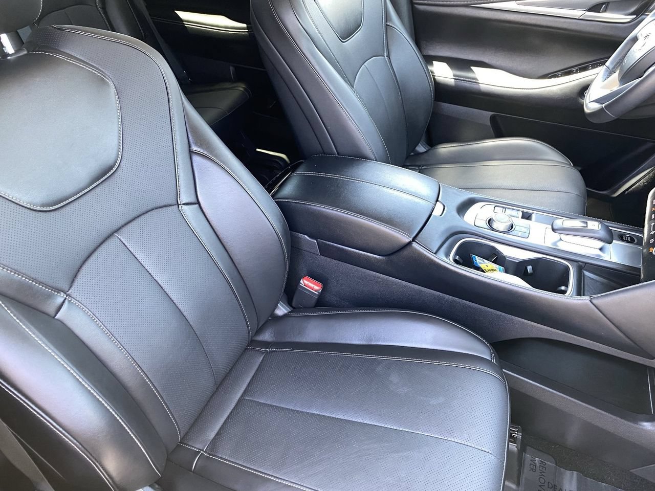 Certified 2026 INFINITI QX60 Luxe w/ Cargo Package FWD image 11
