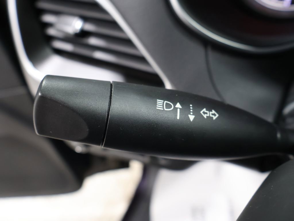 Certified 2021 Jeep Cherokee Latitude Lux w/ Comfort/Convenience Group image 44