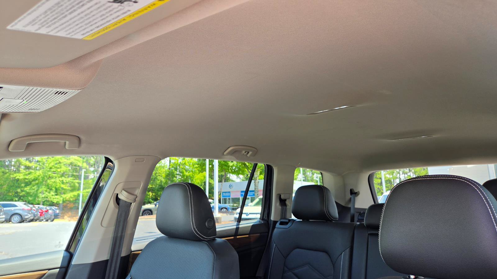 Used 2026 Volkswagen Atlas SE FWD image 40