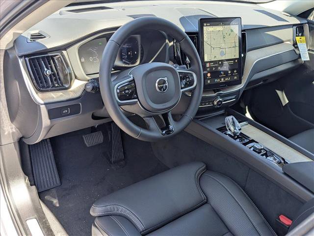 New 2026 Volvo XC60 B5 Ultra w/ Climate Package image 3