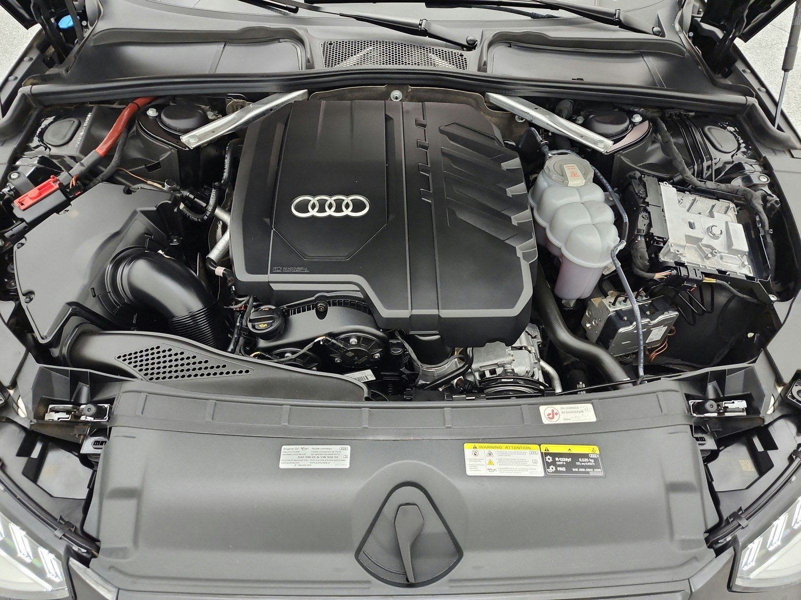 Used 2023 Audi A4 2.0T Premium AWD/4WD image 16