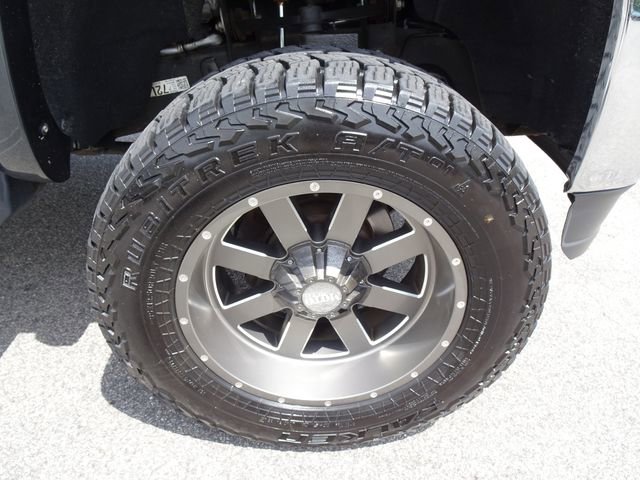 Used 2018 GMC Sierra 2500 SLT w/ Duramax Plus Package AWD/4WD image 35