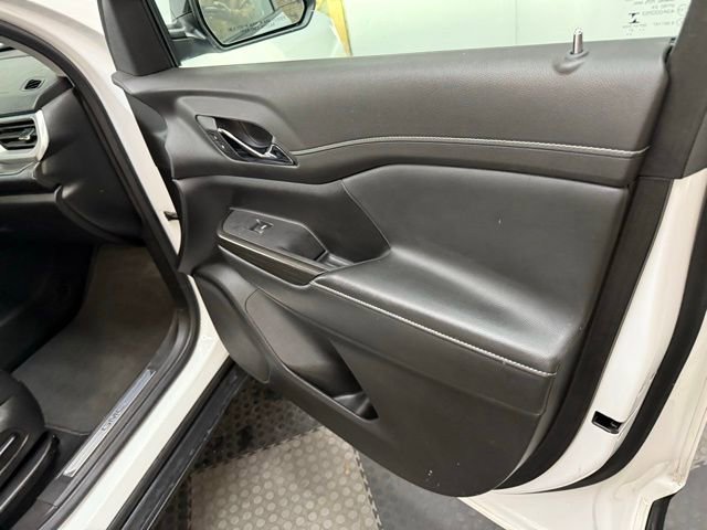 Used 2022 GMC Acadia SLT w/ Elevation Edition image 43