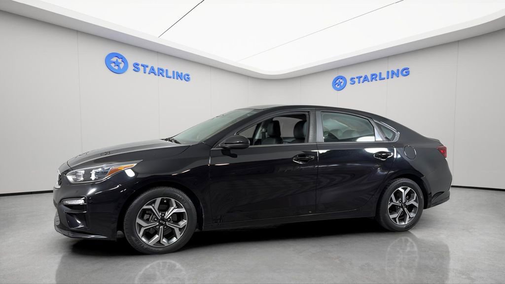 Used 2019 Kia Forte LXS image 2