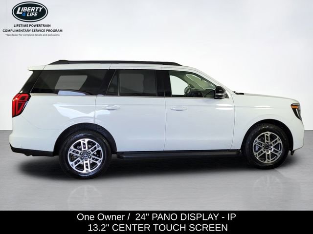 Used 2025 Ford Expedition Active image 2