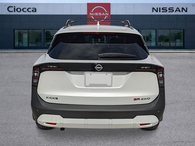New 2026 Nissan Kicks SR w/ Cold Weather Package image 4