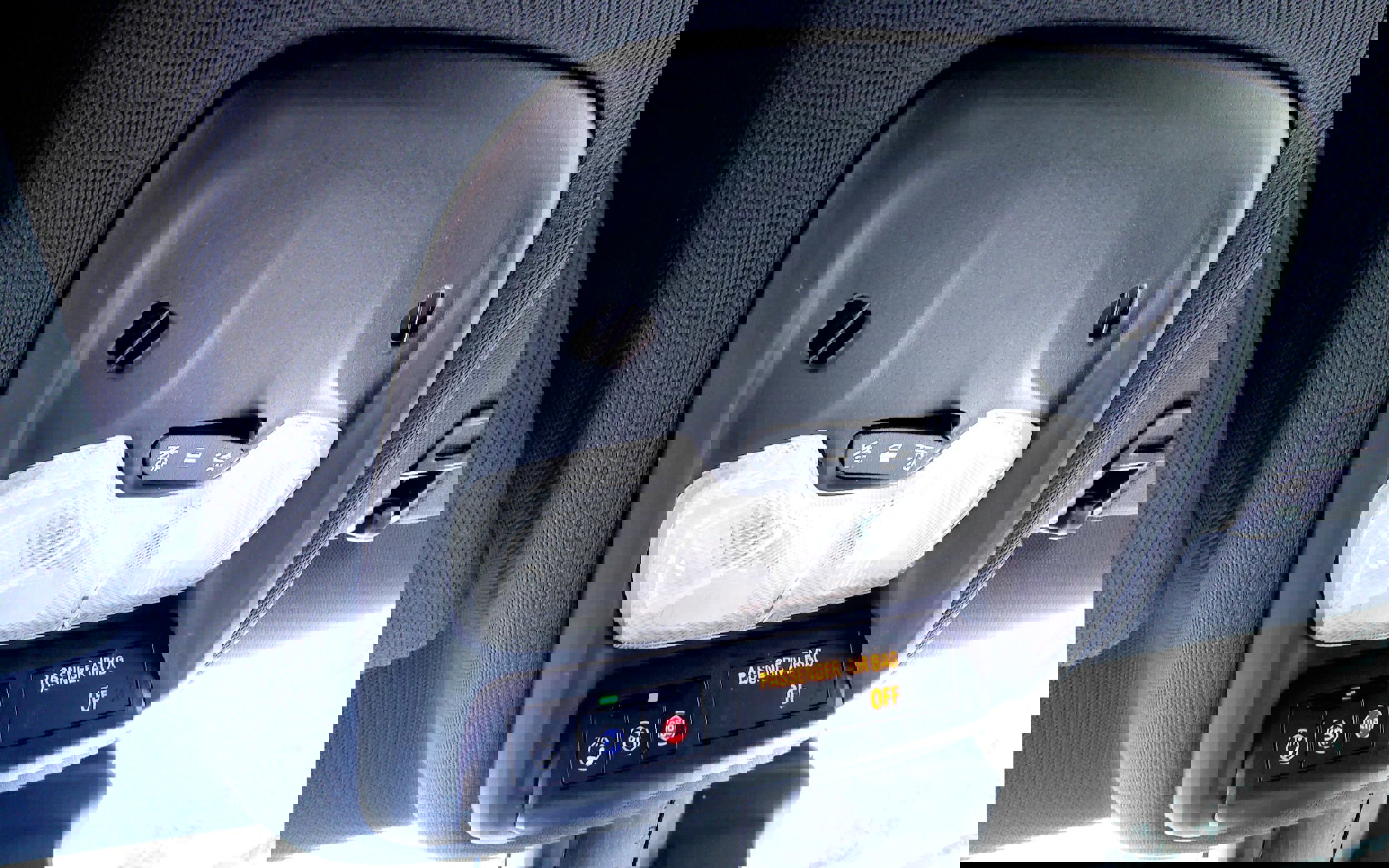 Used 2023 Chevrolet TrailBlazer RS w/ Convenience Package image 22