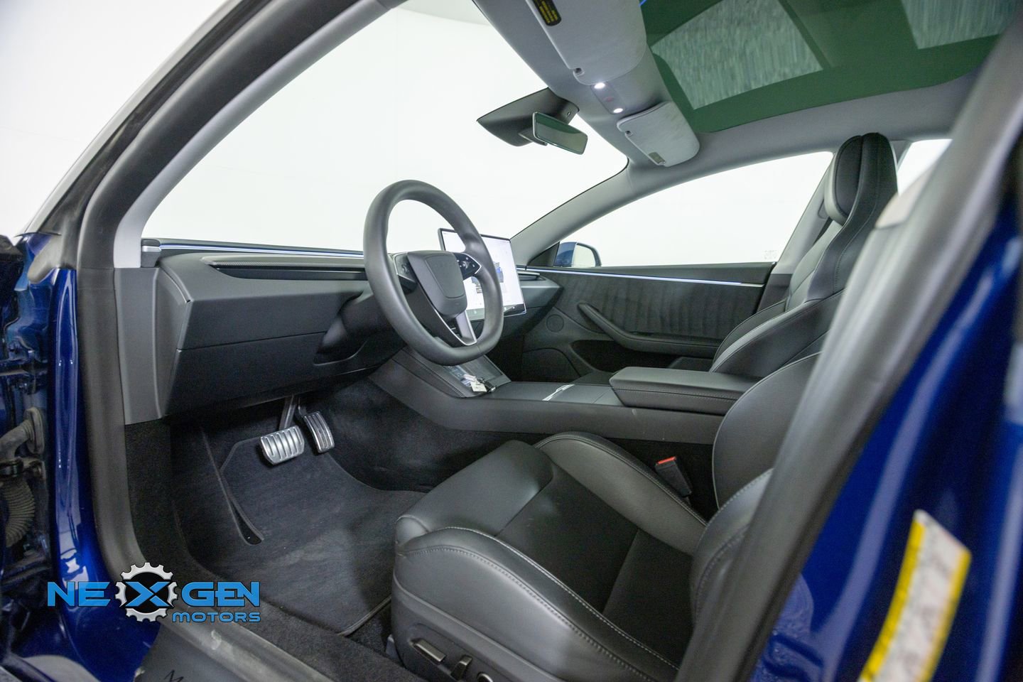 Used 2024 Tesla Model 3 Performance AWD/4WD image 10